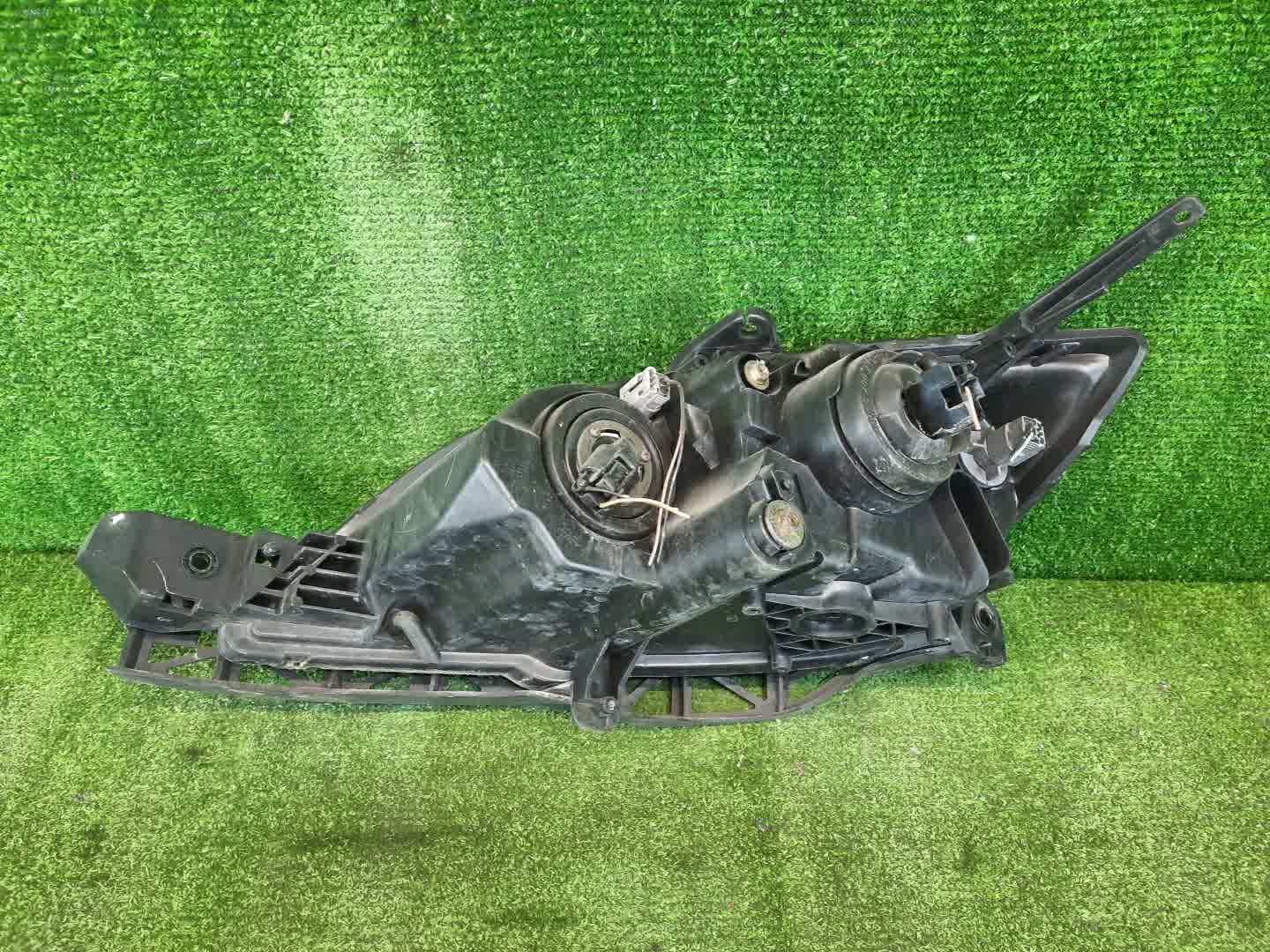 Фара правая передняя MAZDA AXELA, MAZDA 3, 3 BK5P, BK3P, BKEP, BK 2 ракурс