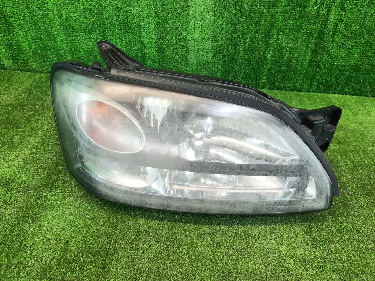 Фара правая передняя SUBARU LEGACY BH9, BE5, BH5, BHE, BHC, BE9 1 ракурс
