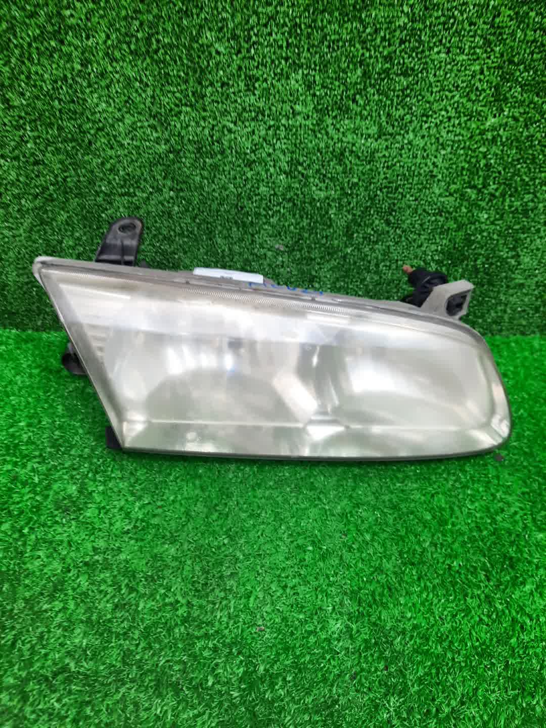Фара правая передняя TOYOTA CAMRY GRACIA MCV21W, MCV25W, SXV20W, MCV20W, SXV25W 1 ракурс