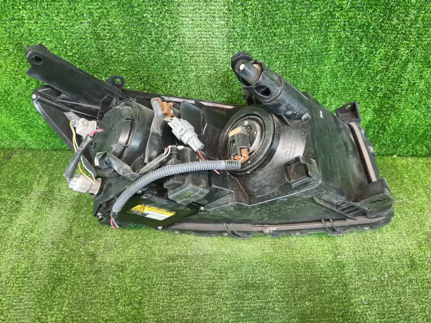 Фара левая передняя TOYOTA RAV4 ACA31W, ACA36W, ACA30W 2 ракурс