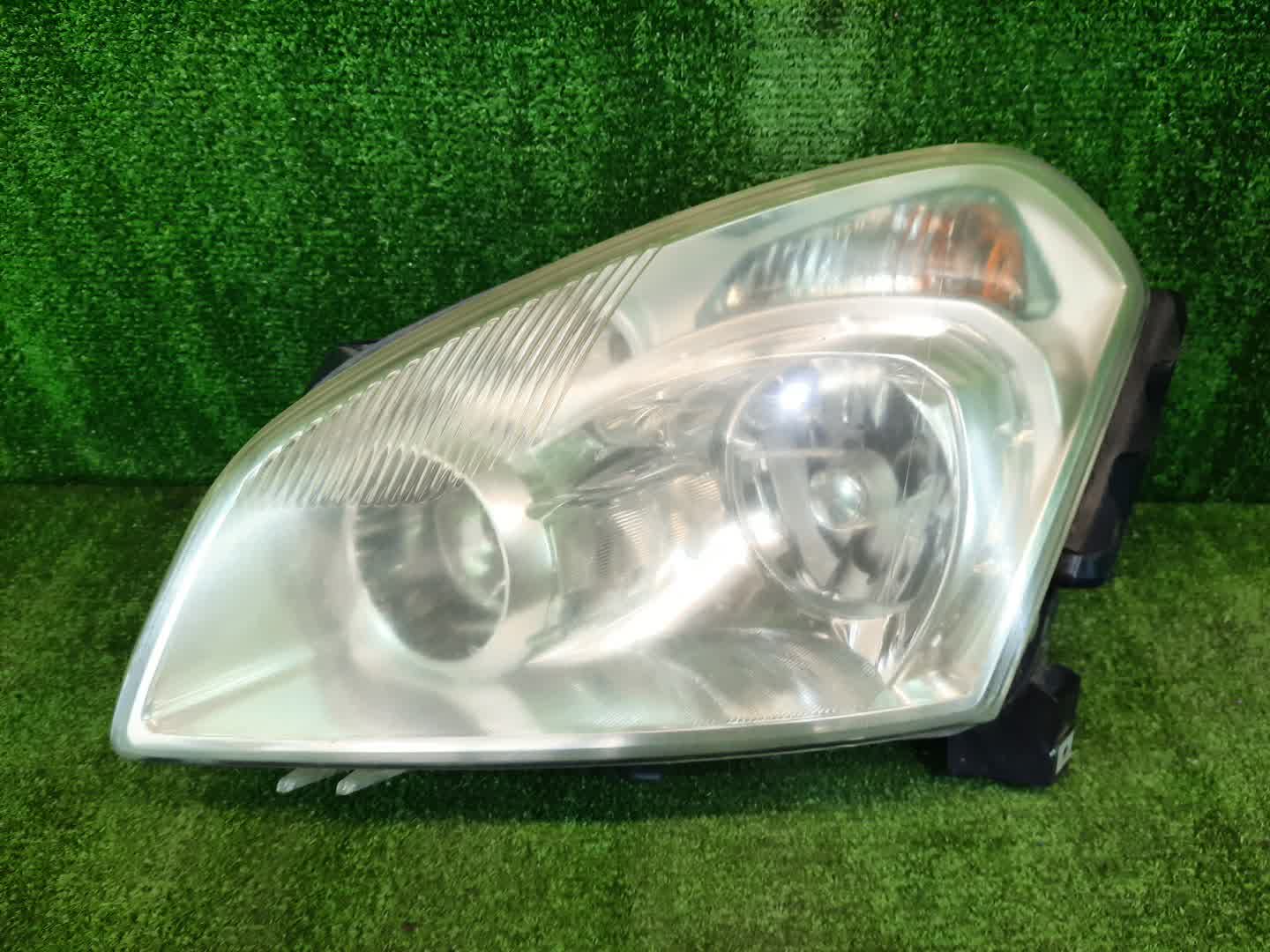 Фара левая передняя NISSAN DUALIS J10, KNJ10, KJ10, NJ10 1 ракурс Фара левая передняя NISSAN DUALIS J10, KNJ10, KJ10, NJ10 1 ракурс
