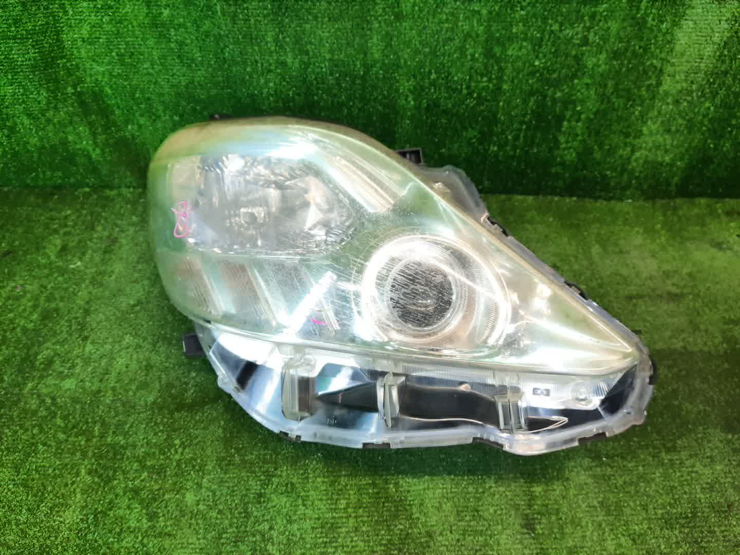Фара правая передняя TOYOTA ALPHARD ANH25W, GGH25W, GGH20W, ANH20W 1 ракурс