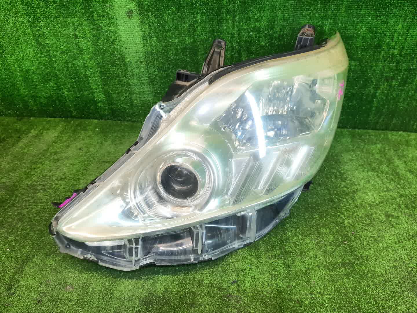 Фара левая передняя TOYOTA ALPHARD ANH25W, GGH25W, GGH20W, ANH20W 1 ракурс