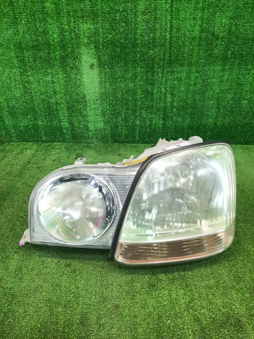 Фара левая передняя TOYOTA PROGRES JCG10, JCG11, JCG15 1 ракурс