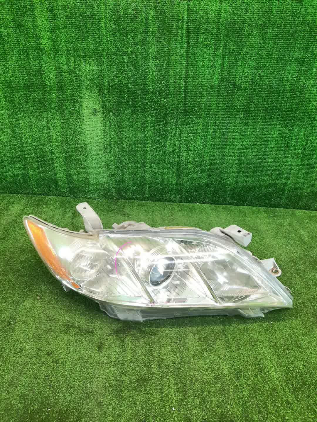 Фара правая передняя TOYOTA CAMRY, ALTIS AHV40, GSV40, ACV40, ACV45, ACV40N, ACV45N 1 ракурс
