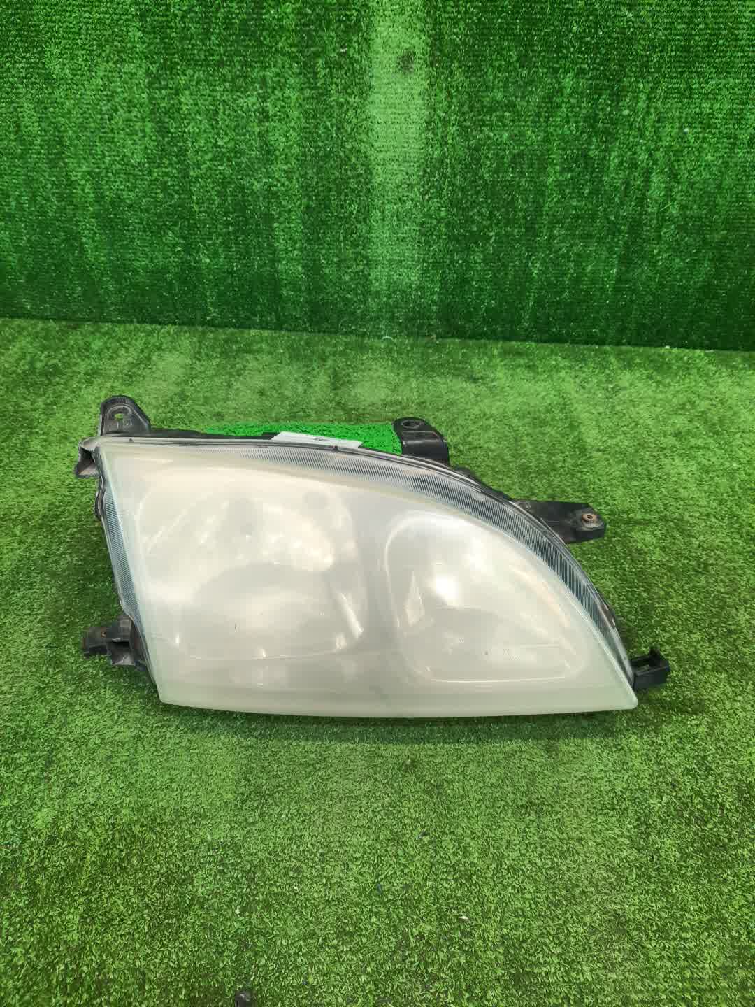 Фара правая передняя TOYOTA CALDINA ST215W, ST210G, ST215G, CT216, ST210, AT211, ST215, CT216G, AT211G 1 ракурс