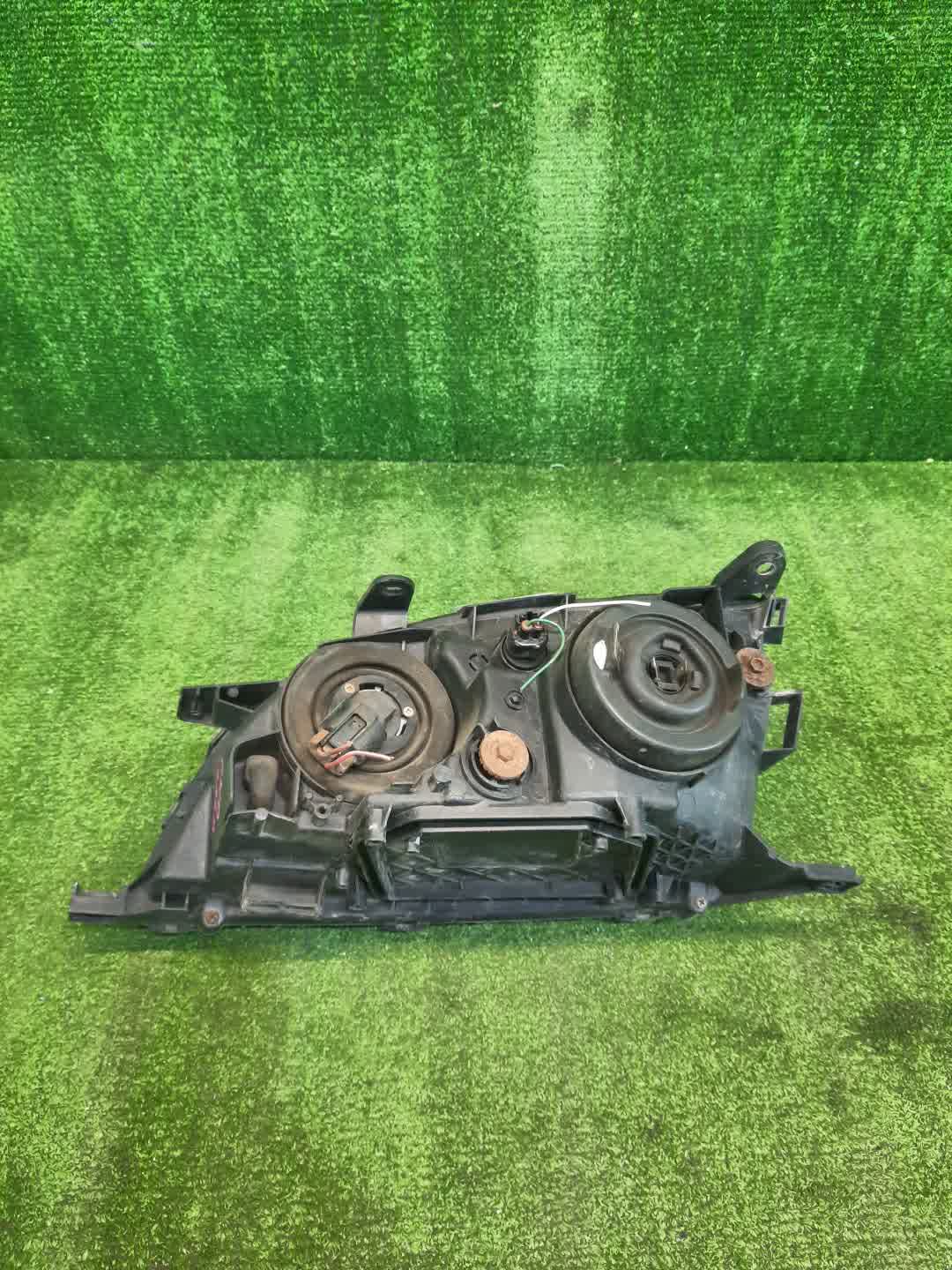 Фара правая передняя TOYOTA CALDINA ST215W, ST210G, ST215G, CT216, ST210, AT211, ST215, CT216G, AT211G 2 ракурс