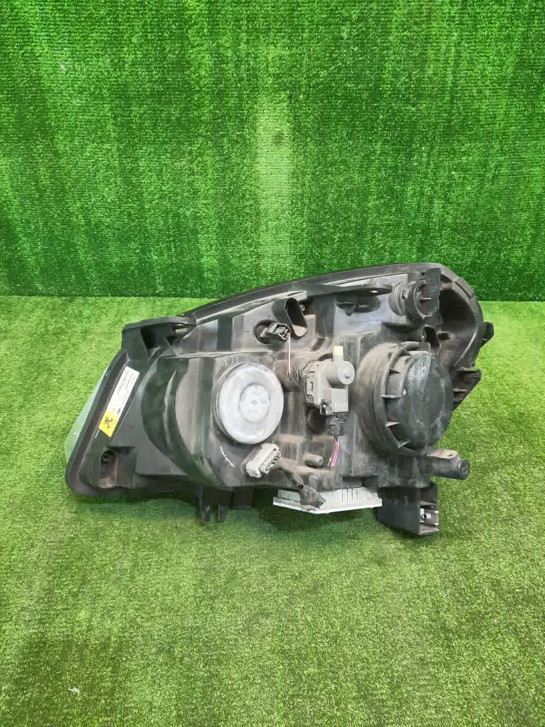 Фара правая передняя NISSAN DUALIS J10, KNJ10, KJ10, NJ10 3 ракурс