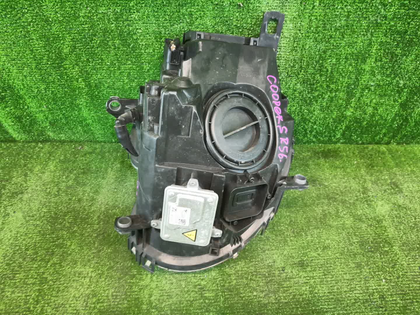 Фара правая передняя MINI HATCH R56 2 ракурс