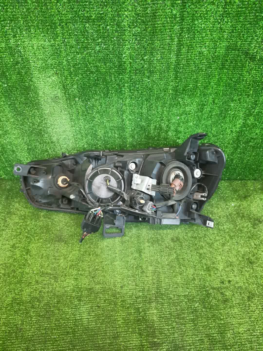 Фара правая передняя MITSUBISHI LANCER, GALANT FORTIS CY4A, CY2A, CY3A, CY6A, CX6A, CX4A, CX3A 3 ракурс