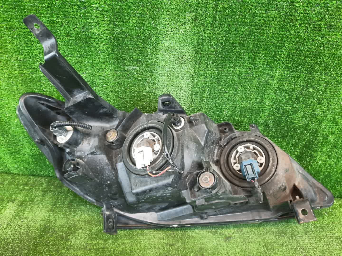 Фара левая передняя HONDA CIVIC, CIVIC FERIO ES1, ES2, ES3, ES9, ET2 2 ракурс