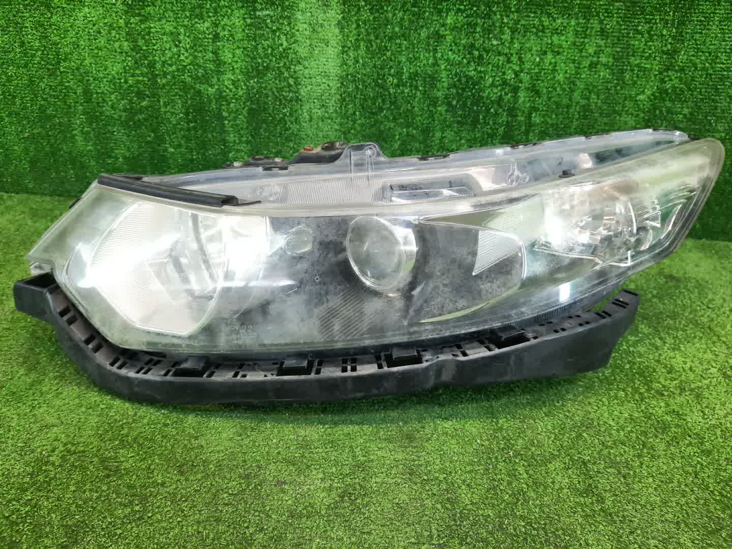 Фара левая передняя HONDA ACCORD CU1, CW1, CW2, CU2 1 ракурс