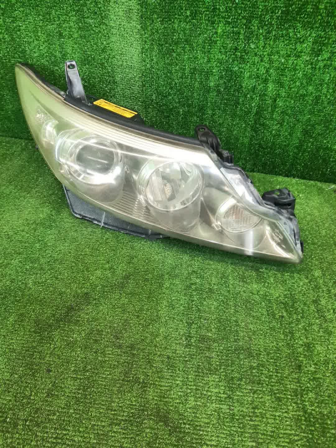 Фара правая передняя TOYOTA ESTIMA GSR55W, ACR50W, GSR50W, ACR55W 1 ракурс