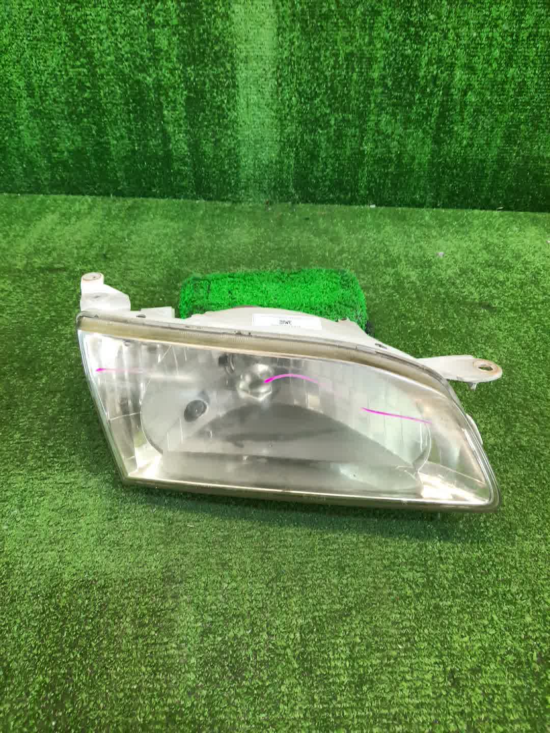 Фара правая передняя TOYOTA COROLLA AE111, AE114, AE110, EE111, CE110, CE114 1 ракурс