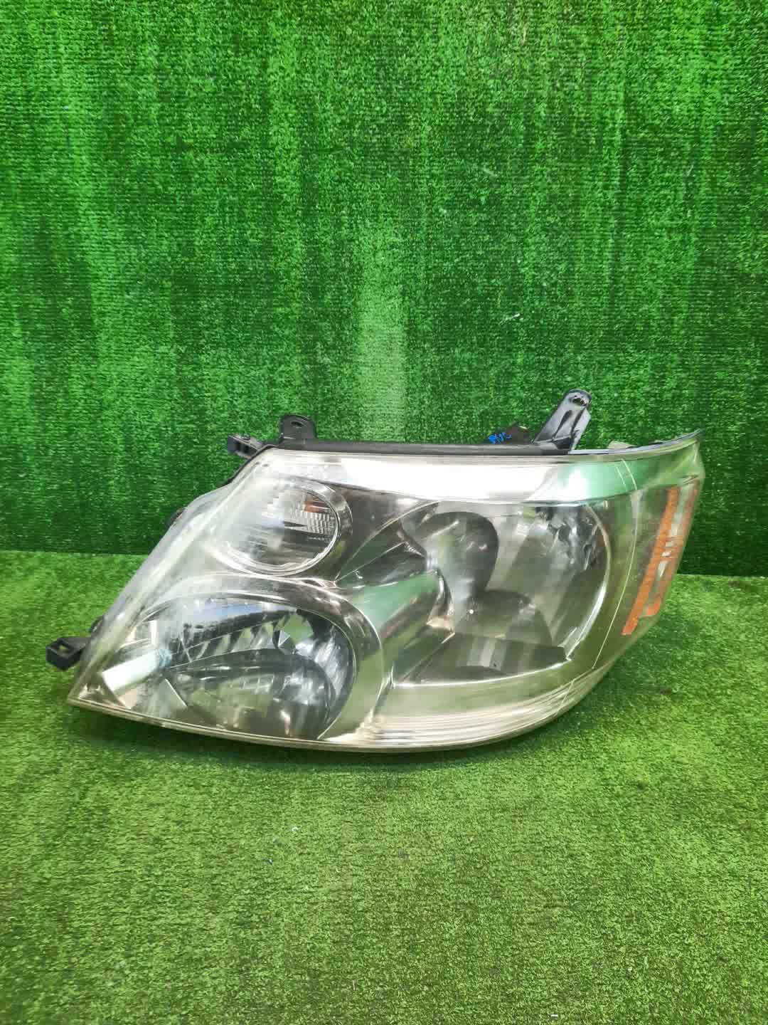 Фара левая передняя TOYOTA ALPHARD MNH15W, MNH10W, ANH15W, ANH10W 1 ракурс