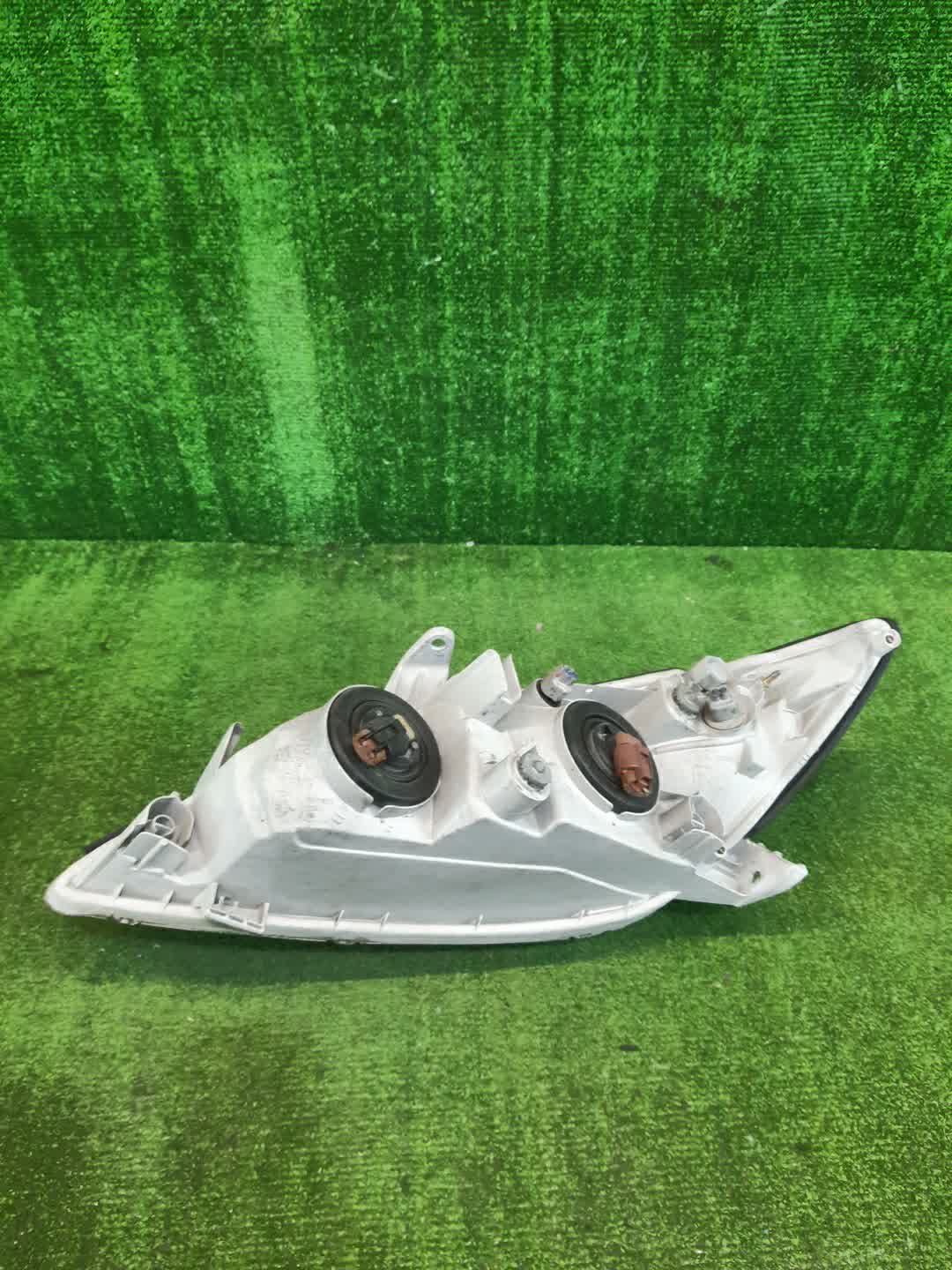 Фара правая передняя TOYOTA CAMRY, ALTIS ACV30, ACV35, ACV30N, ACV35N 2 ракурс