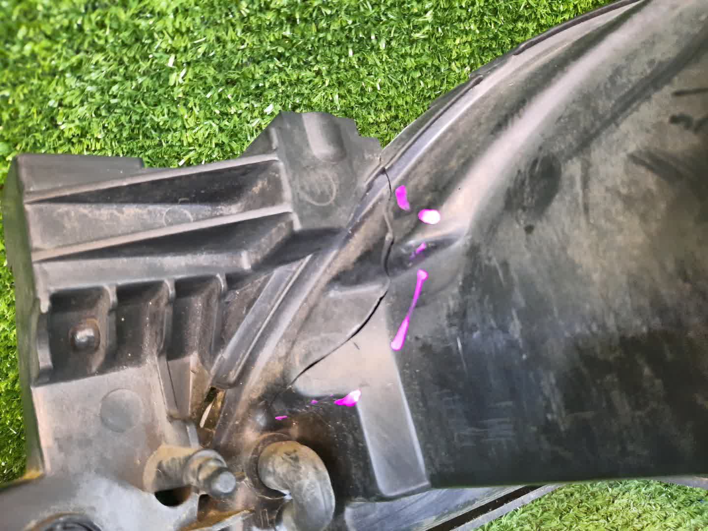Фара правая передняя MAZDA AXELA, MAZDA 3, 3 BK5P, BK3P, BKEP, BK 3 ракурс