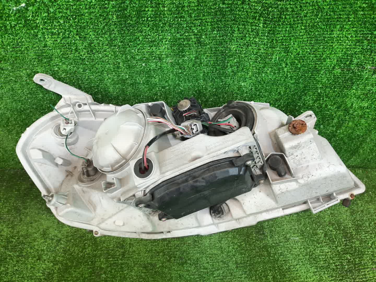 Фара левая передняя TOYOTA MARK II JZX115, GX110, JZX110, GX115 3 ракурс