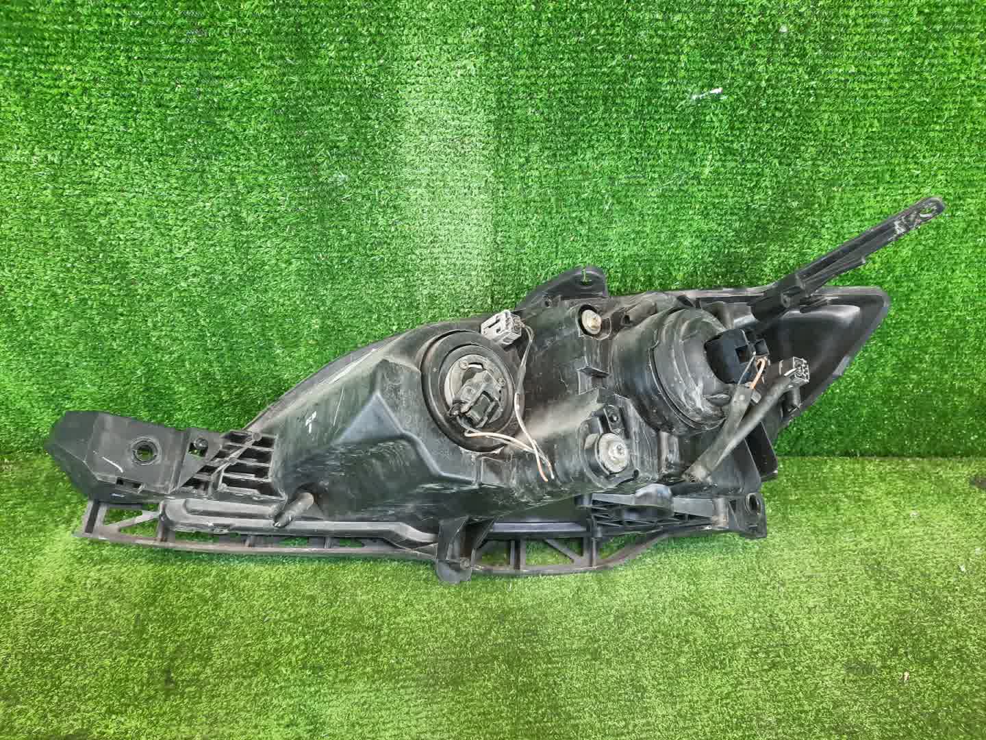 Фара правая передняя MAZDA AXELA, MAZDA 3, 3 BK5P, BK3P, BKEP, BK 3 ракурс