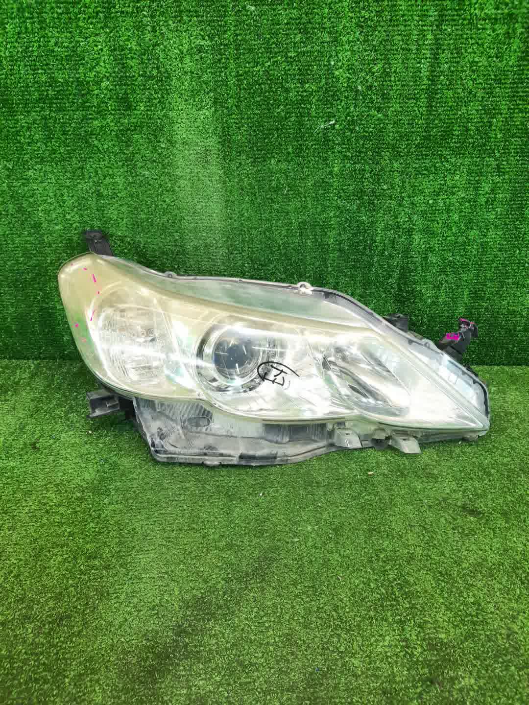 Фара правая передняя TOYOTA MARK X GRX130, GRX133, GRX135 1 ракурс Фара правая передняя TOYOTA MARK X GRX130, GRX133, GRX135 1 ракурс