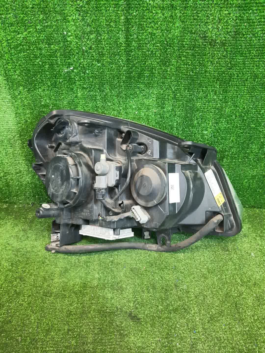 Фара левая передняя NISSAN DUALIS J10, KNJ10, KJ10, NJ10 2 ракурс Фара левая передняя NISSAN DUALIS J10, KNJ10, KJ10, NJ10 2 ракурс