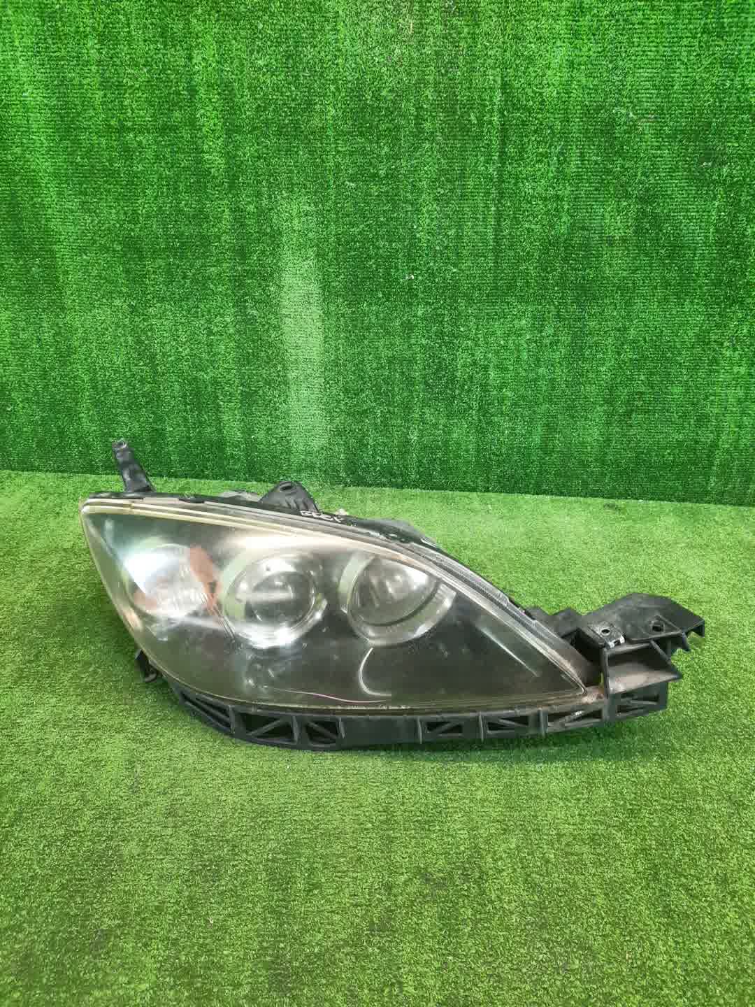 Фара правая передняя MAZDA AXELA, MAZDA 3, 3 BK5P, BK3P, BKEP, BK 1 ракурс