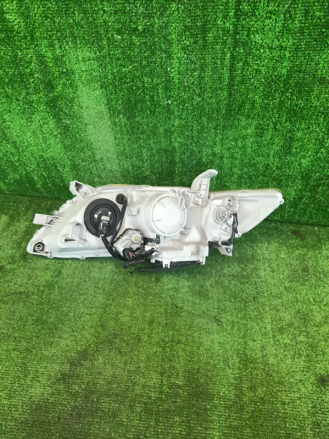 Фара правая передняя TOYOTA CAMRY, ALTIS AHV40, GSV40, ACV40, ACV45, ACV40N, ACV45N 3 ракурс