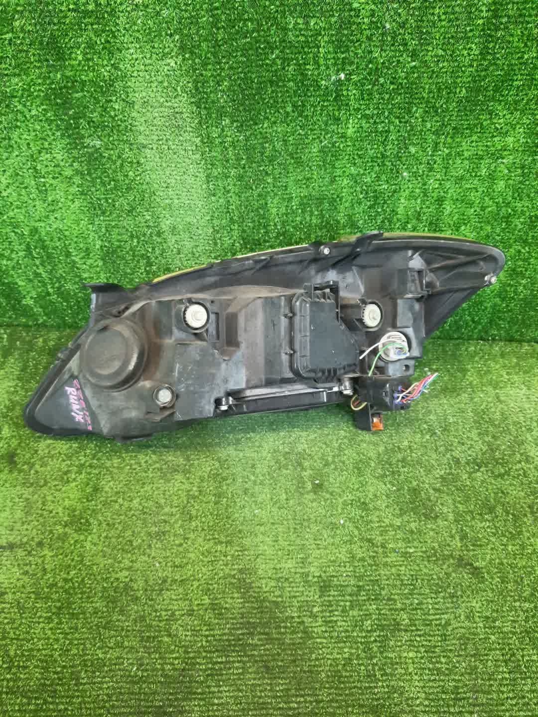 Фара правая передняя TOYOTA ALLEX, COROLLA RUNX ZZE124, NZE121, ZZE122, ZZE123, NZE124 2 ракурс