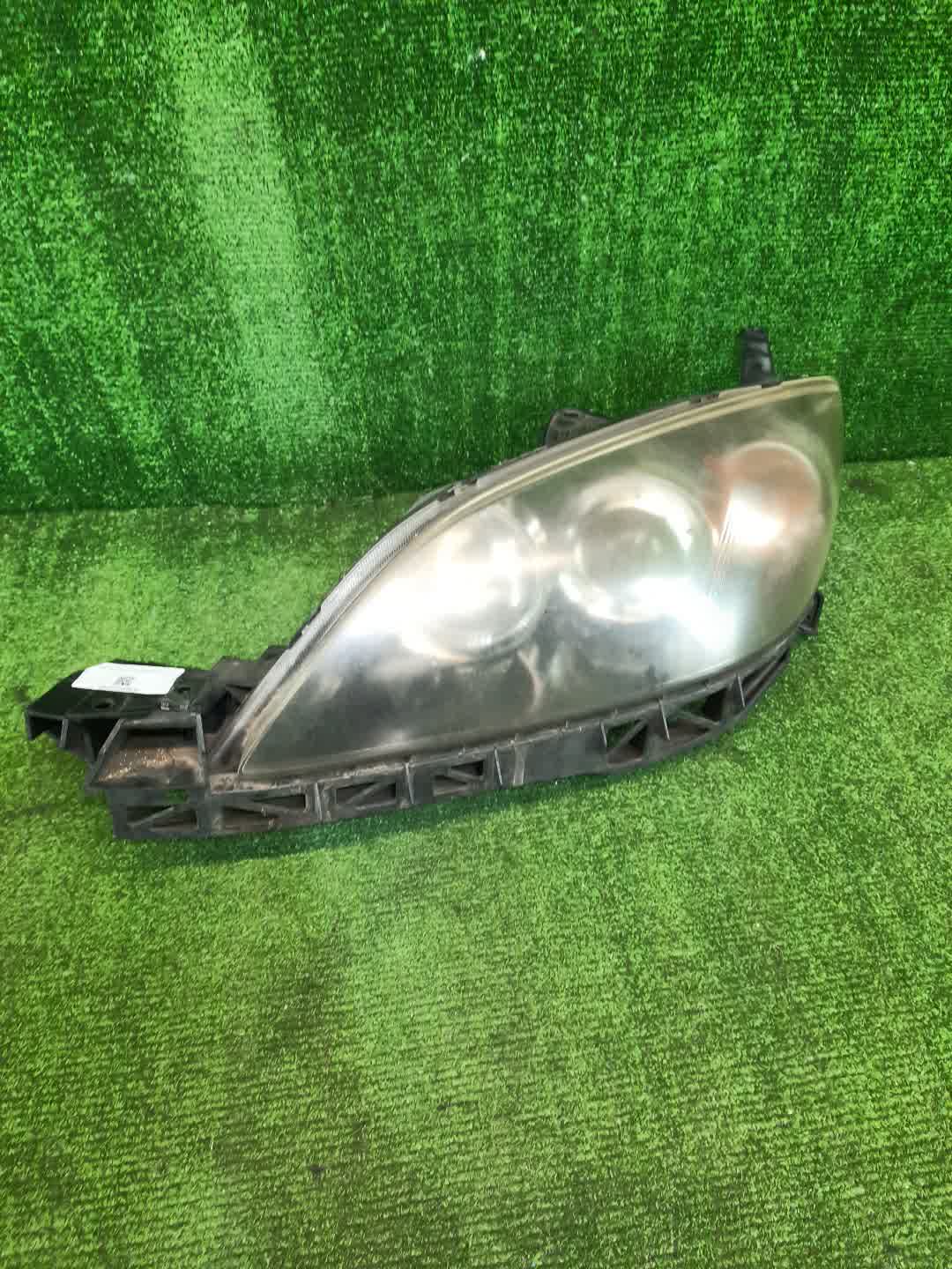 Фара левая передняя MAZDA AXELA, MAZDA 3, 3 BK5P, BK3P, BKEP, BK 1 ракурс