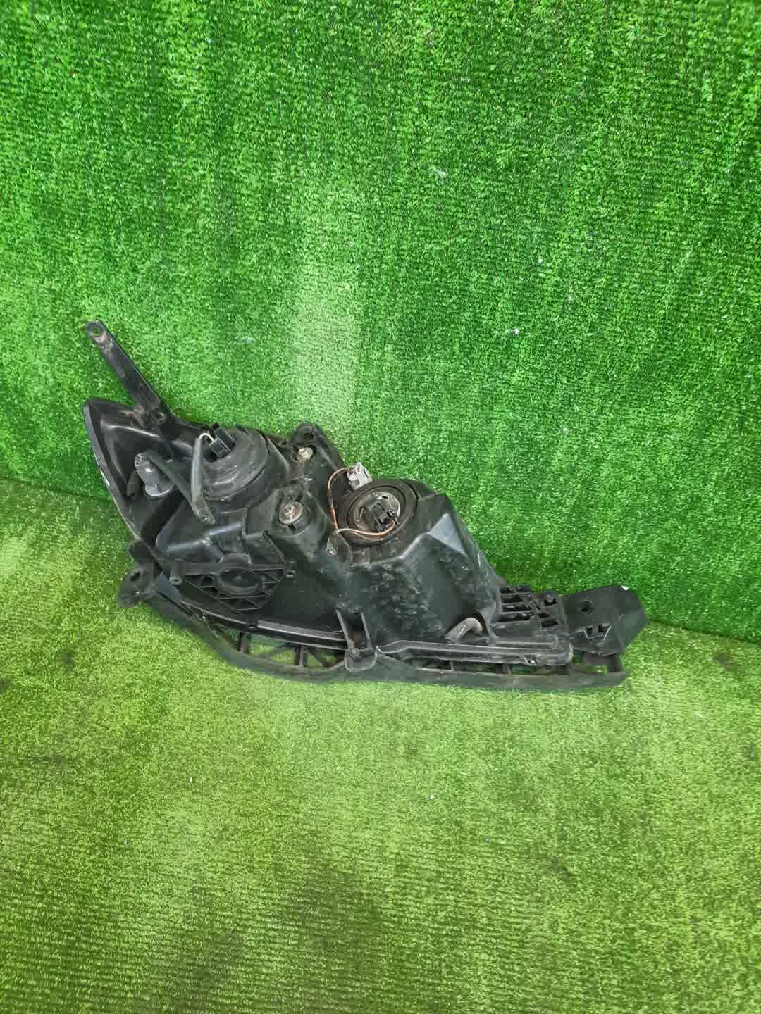 Фара левая передняя MAZDA AXELA, MAZDA 3, 3 BK5P, BK3P, BKEP, BK 2 ракурс