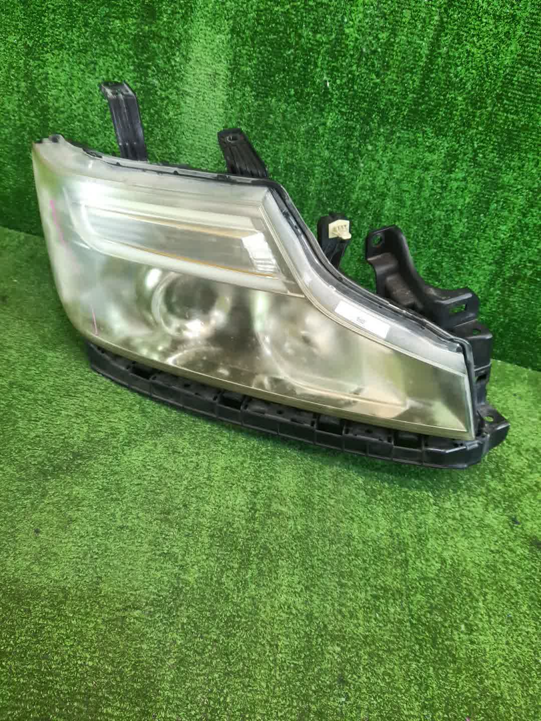 Фара правая передняя HONDA STEPWGN RK5 1 ракурс Фара правая передняя HONDA STEPWGN RK5 1 ракурс