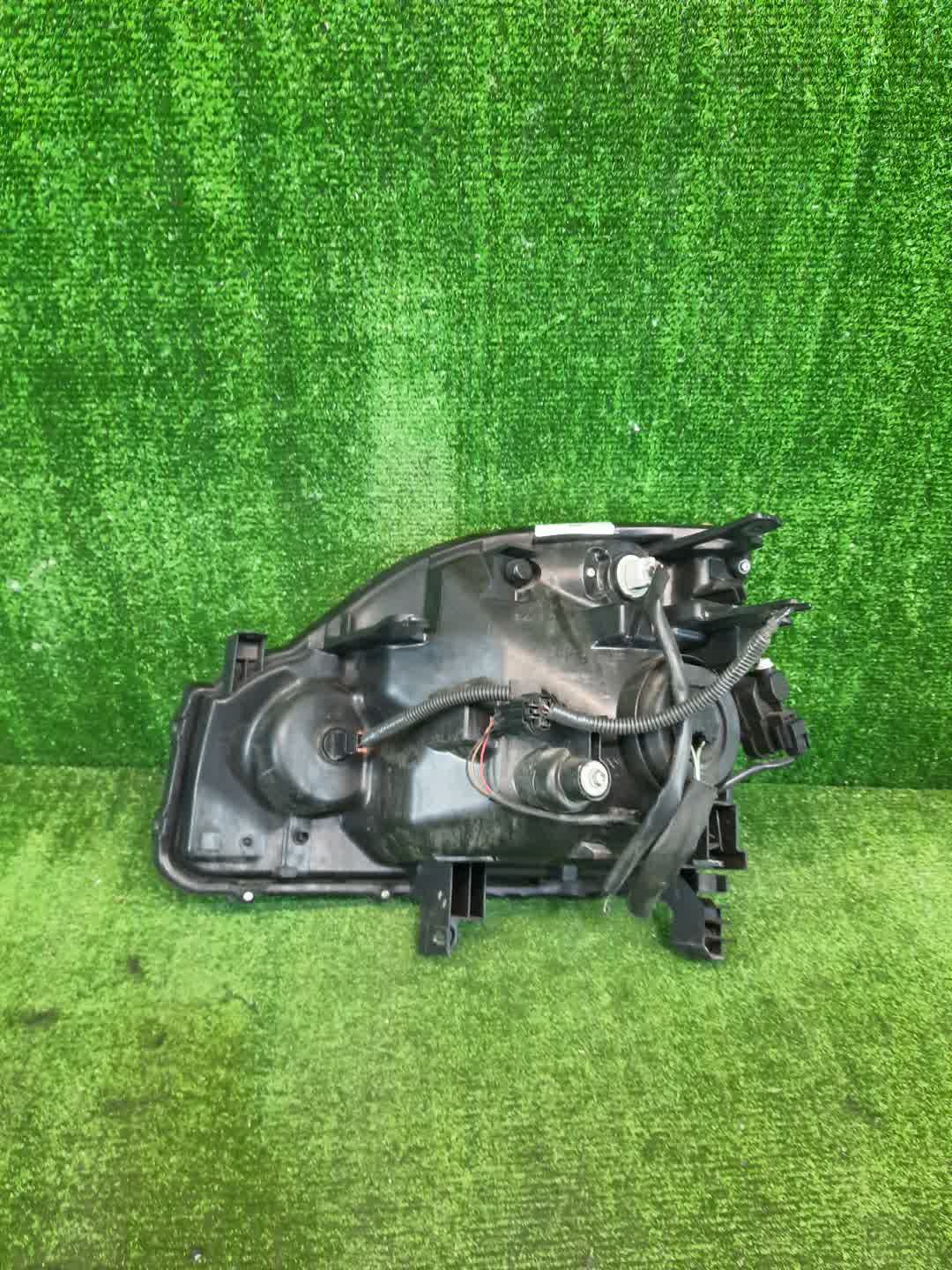 Фара правая передняя NISSAN X-TRAIL T31, NT31, DNT31, TNT31 3 ракурс