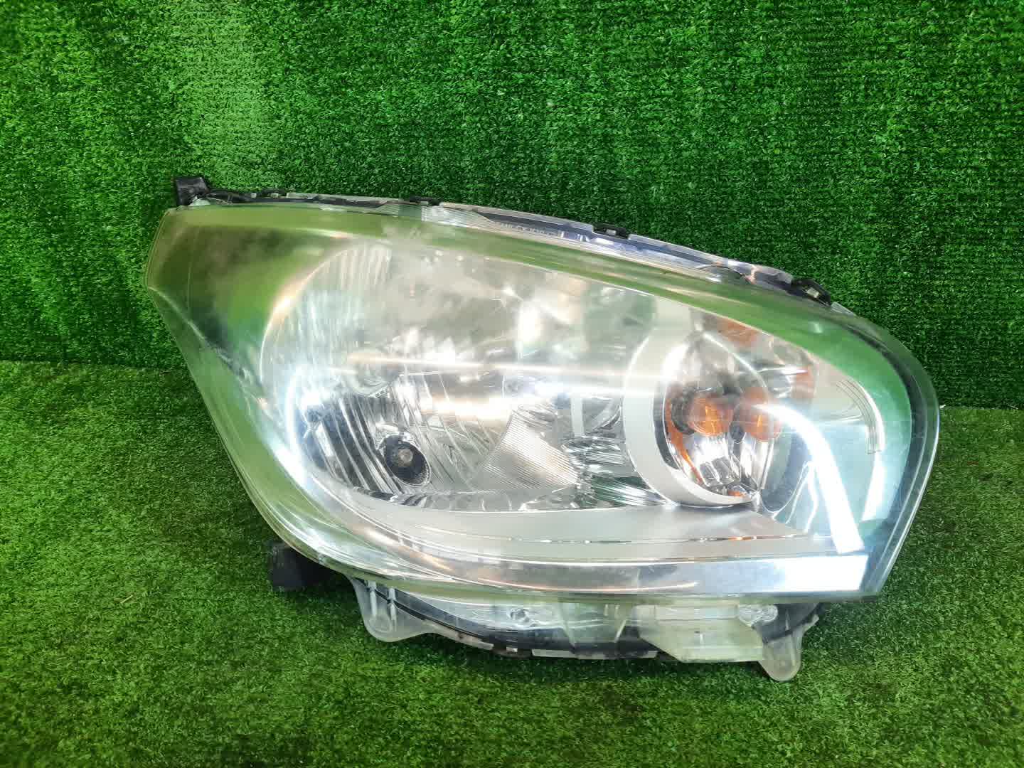 Фара правая передняя NISSAN DAYZ B21W 1 ракурс