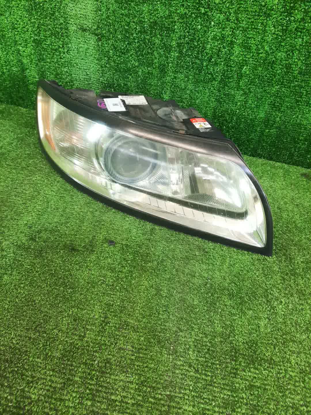 Фара правая передняя VOLVO S40, V50 MS20, MS21, MS76, MS77, MS84, MS50, MS58, MH67, MS68, MH68, MS, MS75, MS43, MS38, MS66, MW20, MW67, MW75, MW76, MW77, MW84, MJ68, MJ67, MW50, MW68, MW21, MW, MW38, MW43, MW66 1 ракурс