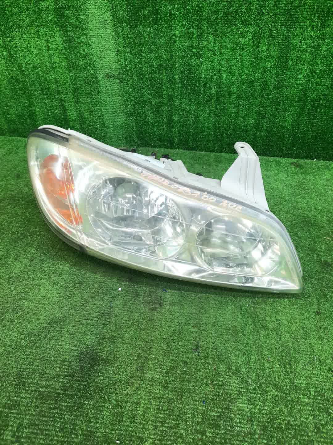 Фара правая передняя NISSAN CEFIRO A33 1 ракурс Фара правая передняя NISSAN CEFIRO A33 1 ракурс