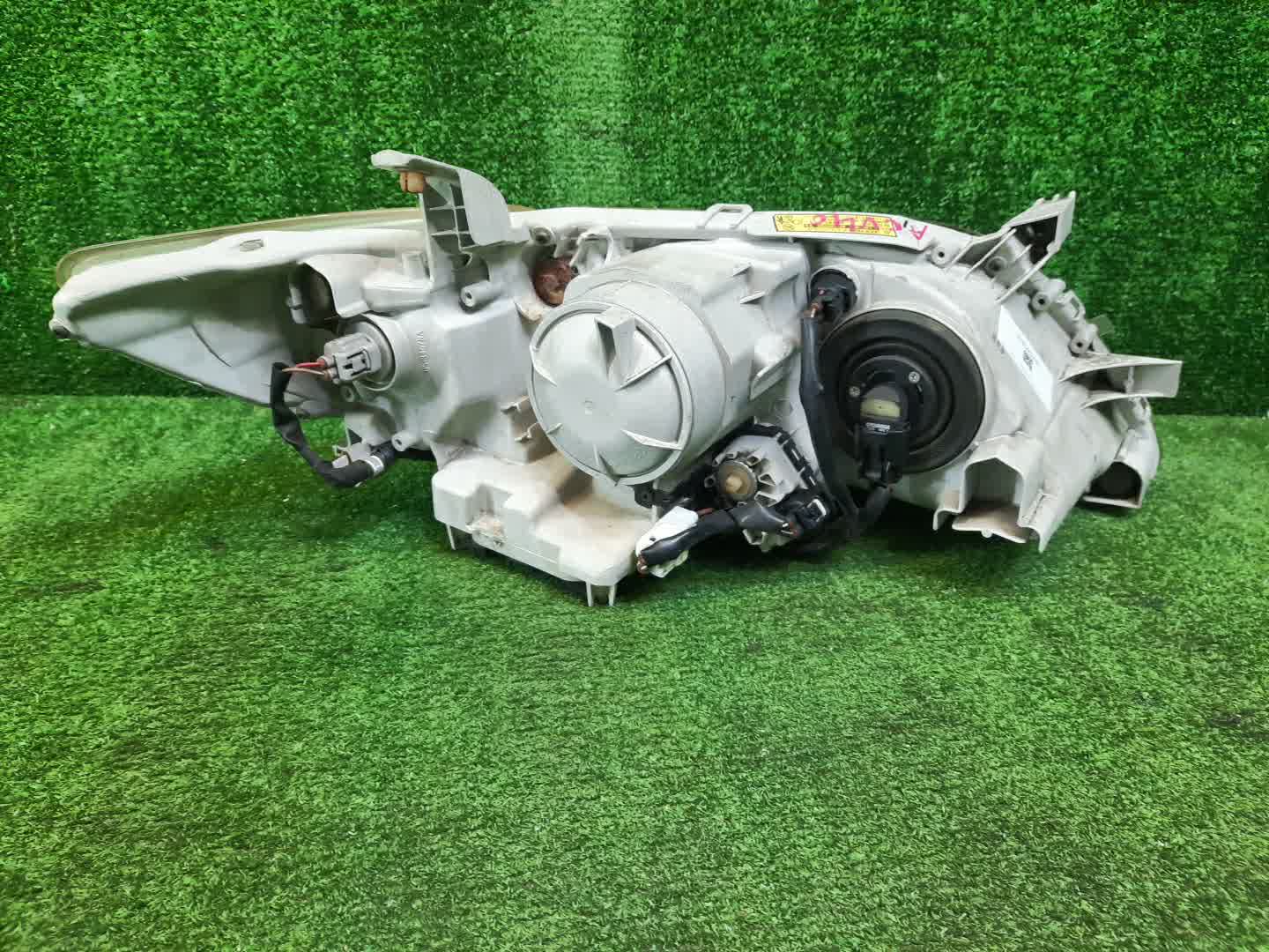 Фара левая передняя TOYOTA CAMRY, ALTIS AHV40, GSV40, ACV40, ACV45, ACV40N, ACV45N 3 ракурс