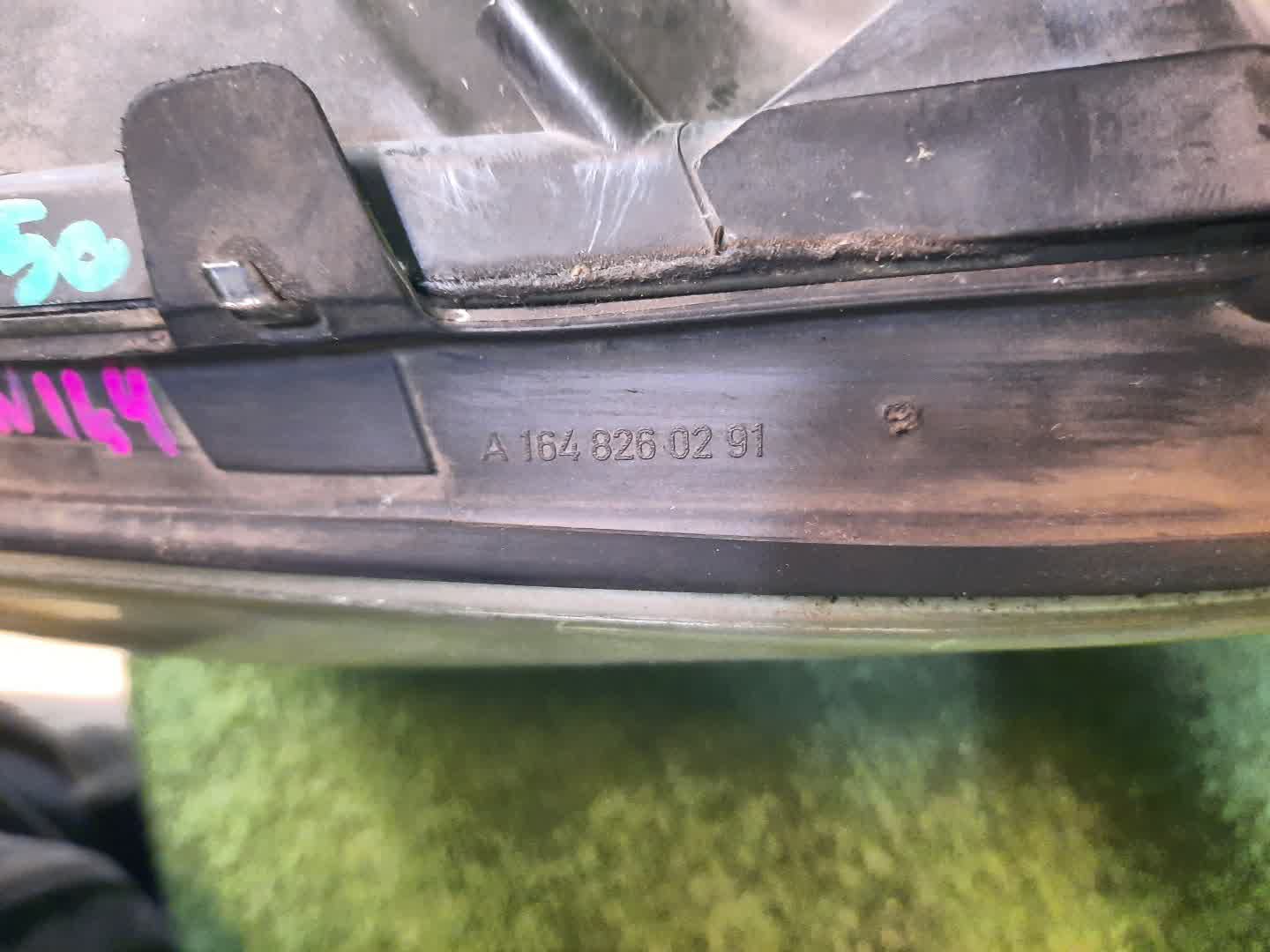 Фара правая передняя MERCEDES-BENZ M-Class W164 3 ракурс