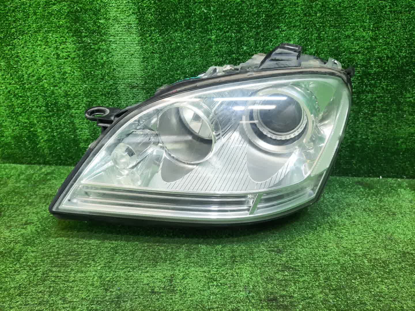 Фара левая передняя MERCEDES-BENZ M-Class W164 1 ракурс