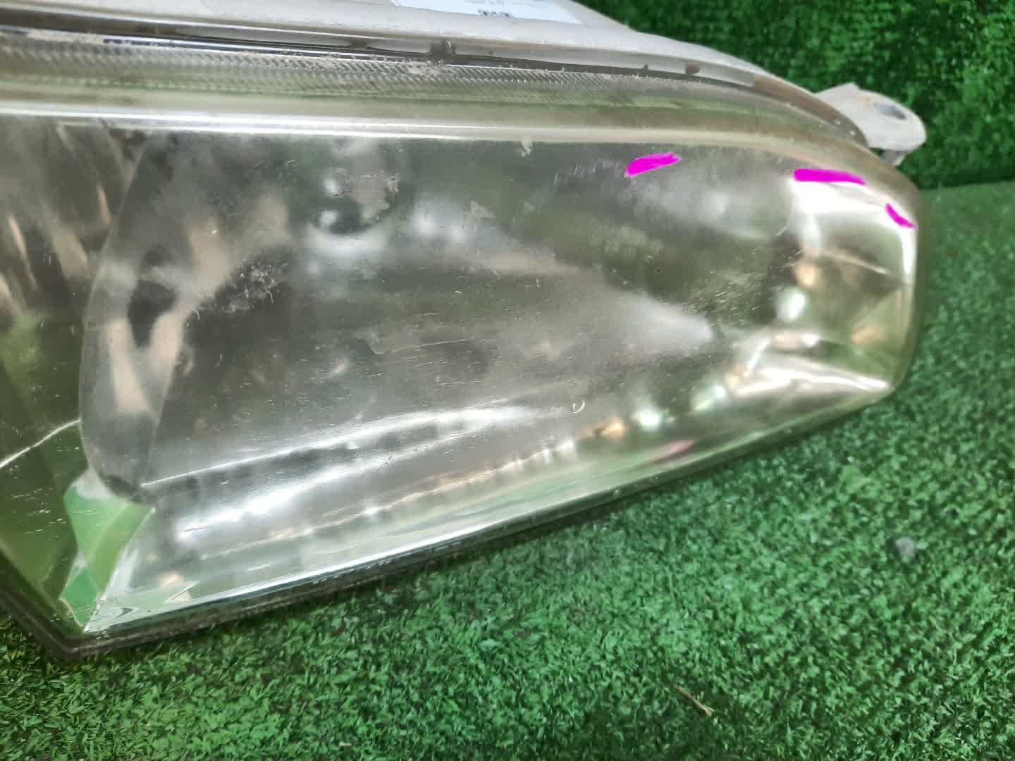 Фара правая передняя TOYOTA COROLLA AE111, AE114, AE110, EE111, CE110, CE114 2 ракурс