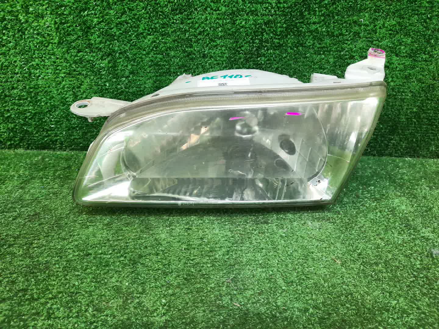 Фара левая передняя TOYOTA COROLLA AE111, AE114, AE110, EE111, CE110, CE114 1 ракурс