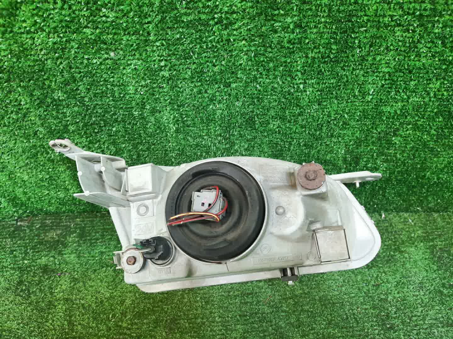 Фара левая передняя TOYOTA COROLLA AE111, AE114, AE110, EE111, CE110, CE114 4 ракурс