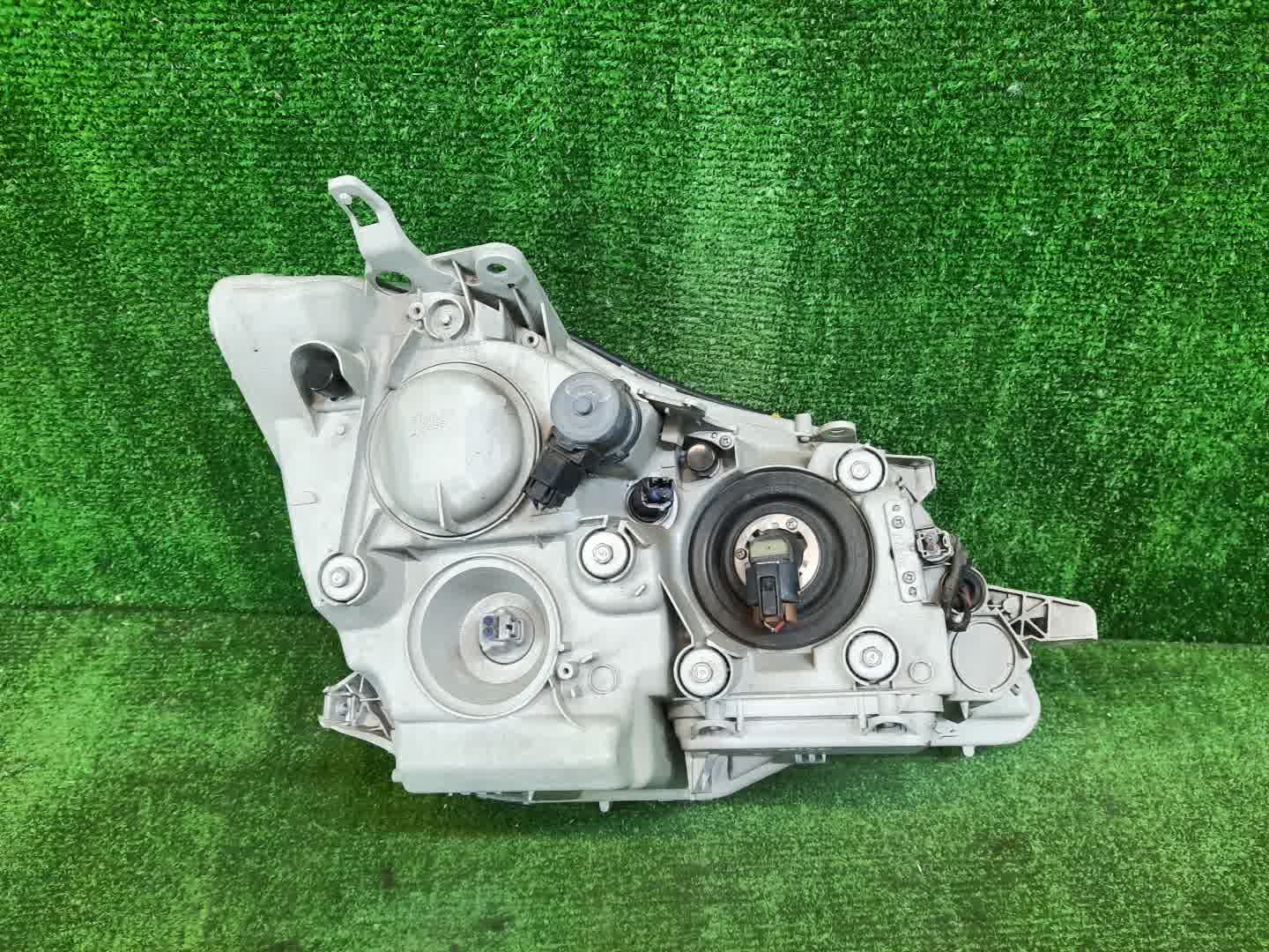Фара левая передняя TOYOTA CROWN GRS182, GRS180, GRS181, GRS183, GRS184 2 ракурс