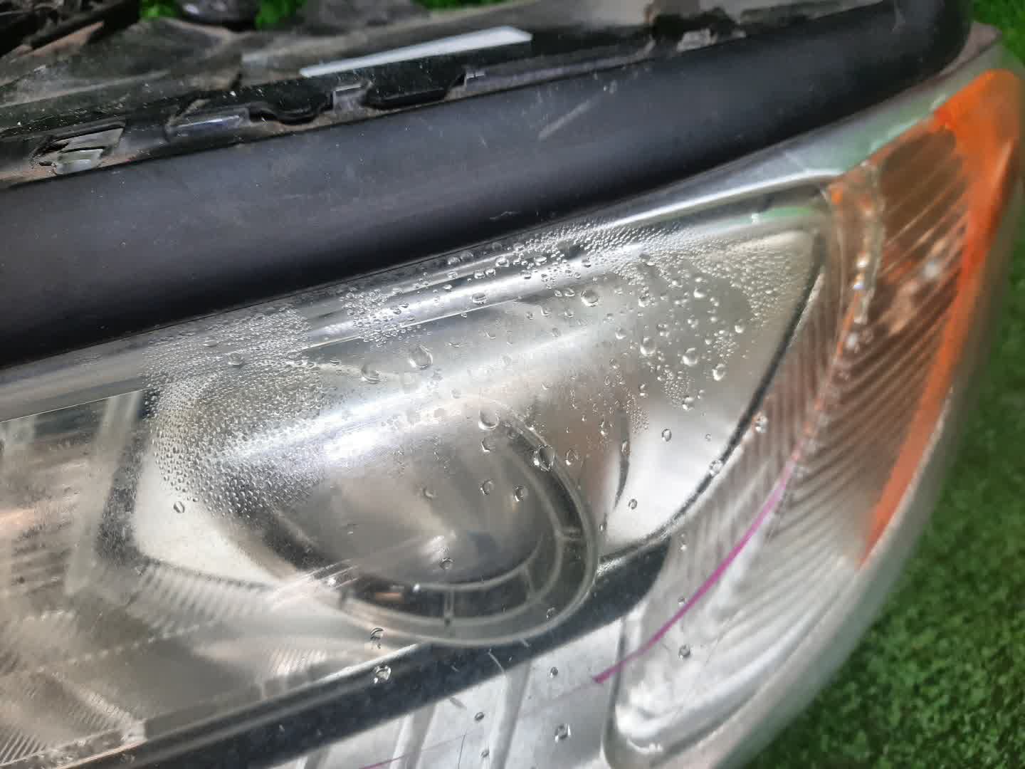 Фара левая передняя VOLVO V70 SW58 2 ракурс