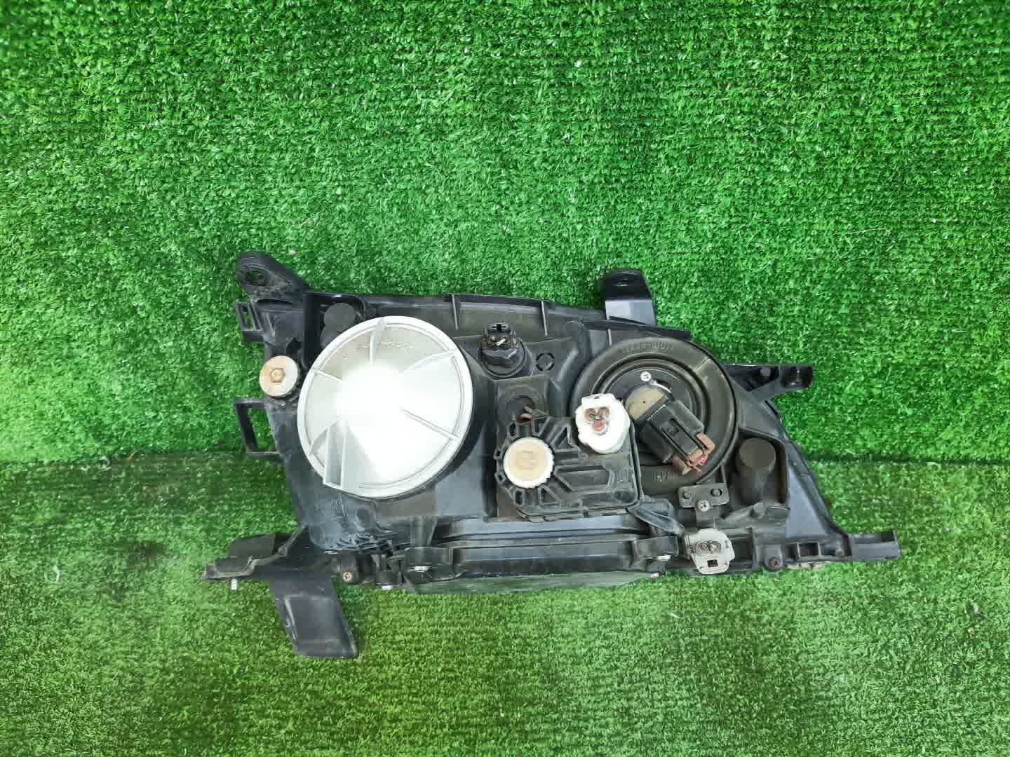 Фара левая передняя TOYOTA CALDINA ST215W, ST210G, ST215G, CT216, ST210, AT211, ST215, CT216G, AT211G 2 ракурс