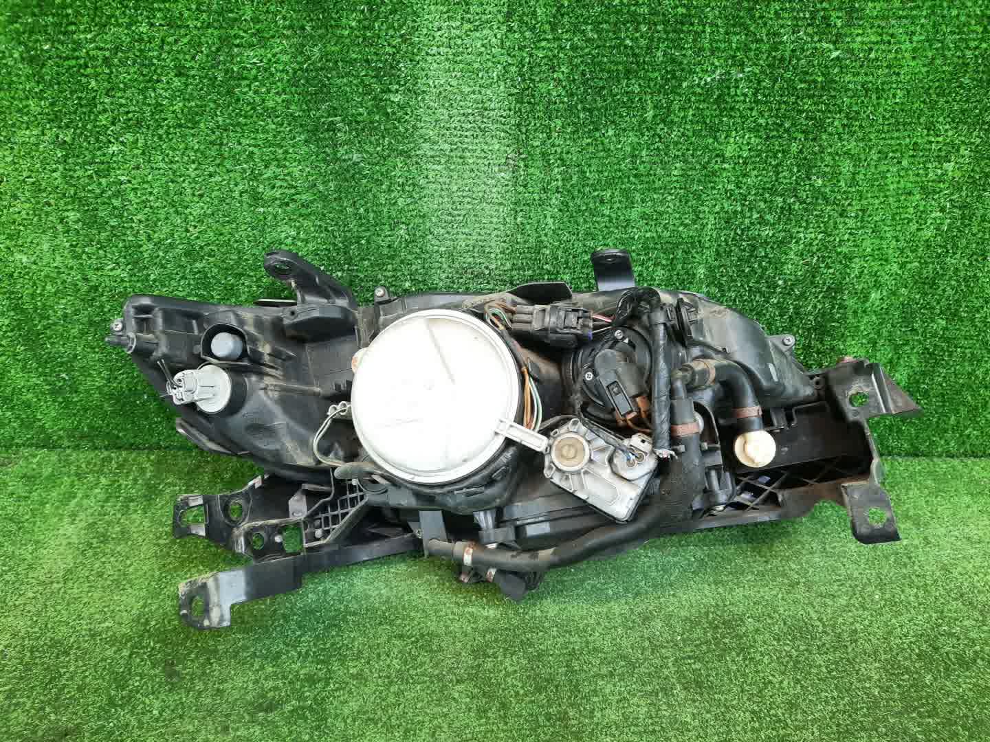 Фара левая передняя SUBARU LEGACY BL5, BP9, BP5, BPE, BL9 3 ракурс