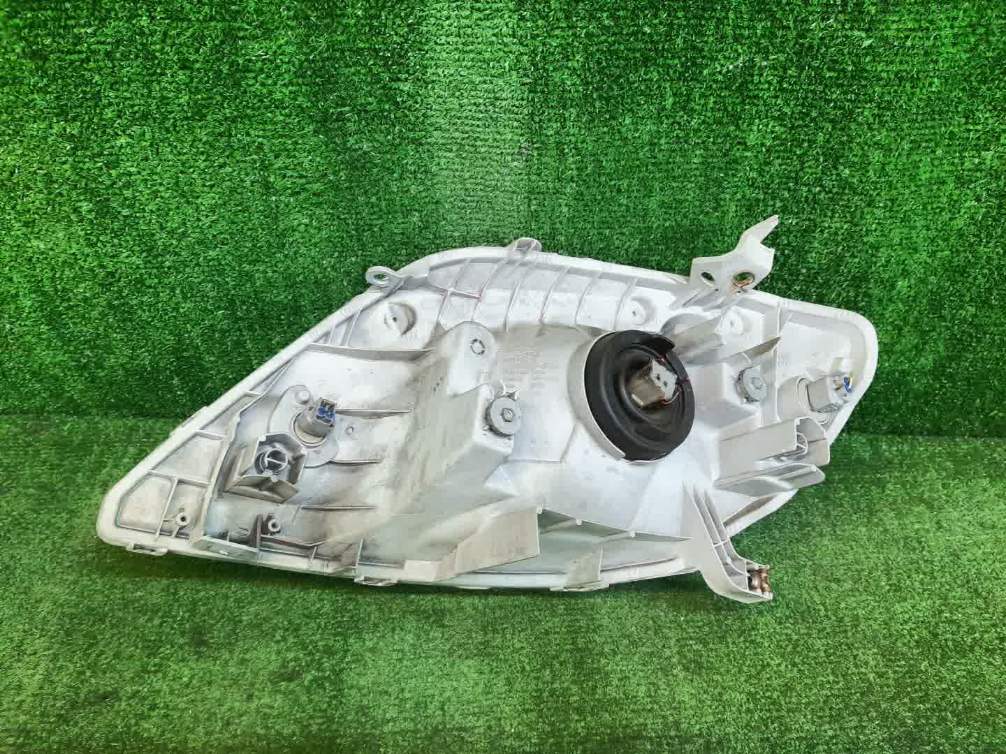Фара правая передняя TOYOTA COROLLA, COROLLA FIELDER ZZE124, NZE121, NZE120, ZZE122, NZE124, CE121, NZE121G, ZZE123G, ZZE124G, ZZE122G, NZE124G , 1NZ-FE, 1ZZ-FE 4 ракурс