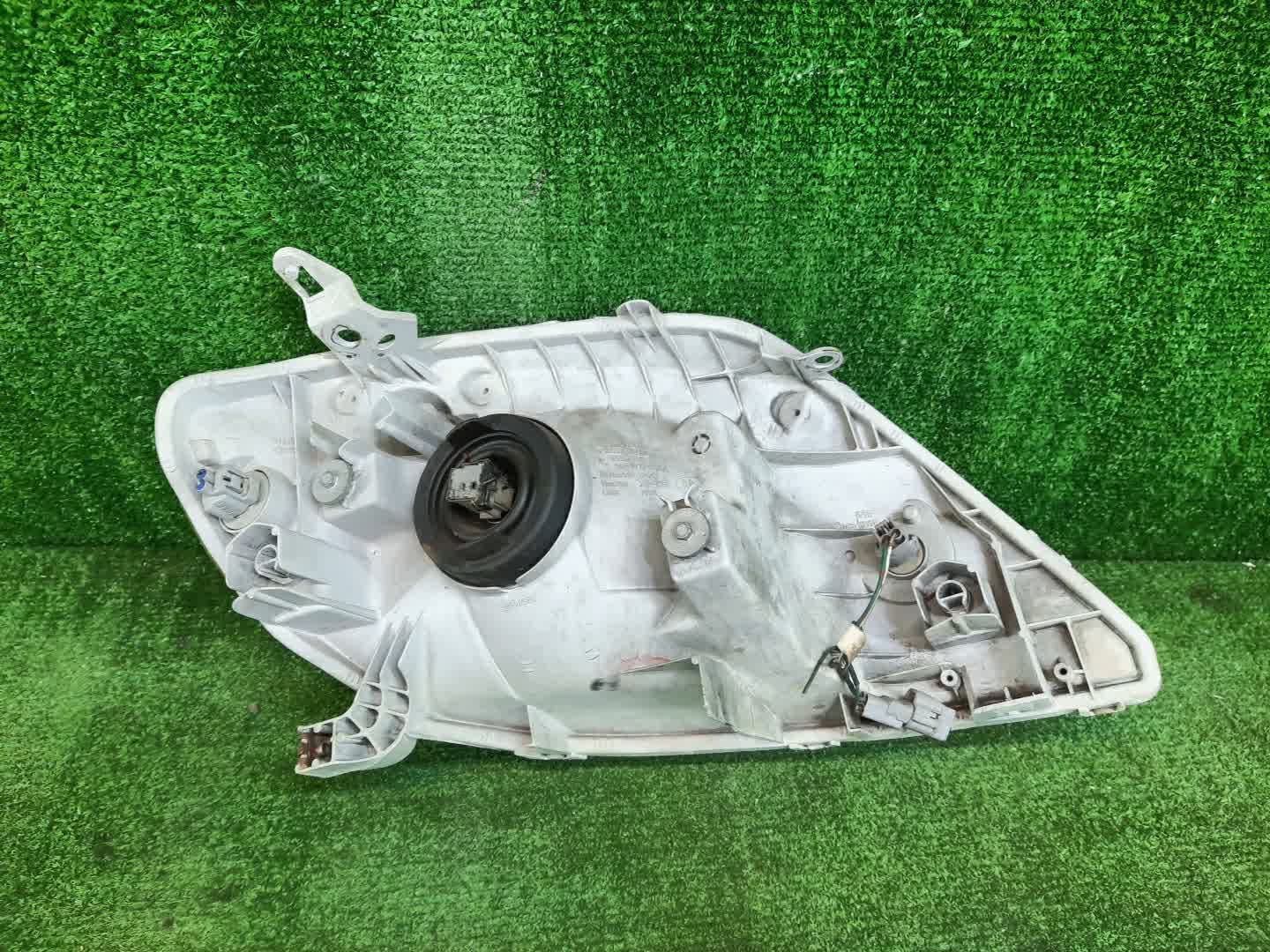 Фара левая передняя TOYOTA COROLLA, COROLLA FIELDER ZZE124, NZE121, NZE120, ZZE122, NZE124, CE121, NZE121G, ZZE123G, ZZE124G, ZZE122G, NZE124G , 1NZ-FE, 1ZZ-FE 2 ракурс