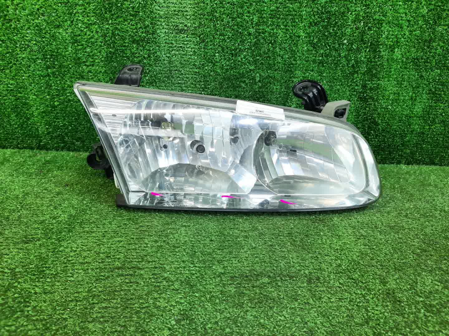Фара правая передняя TOYOTA CAMRY GRACIA MCV21W, MCV25W, SXV20W, MCV20W, SXV25W 1 ракурс