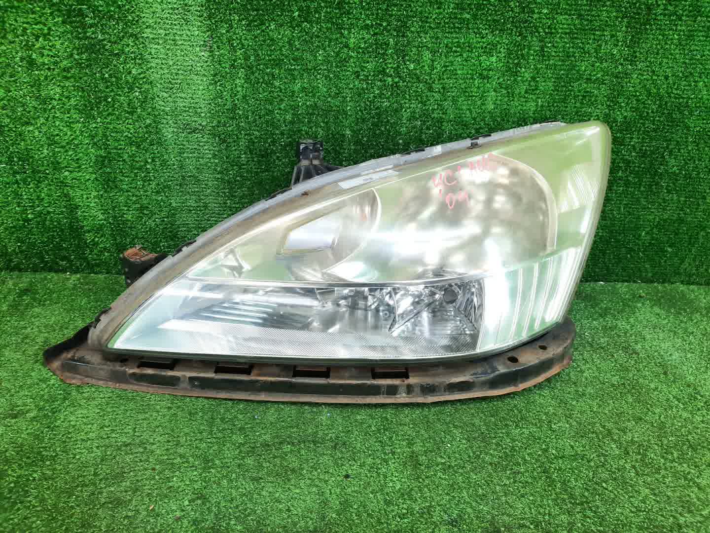 Фара левая передняя HONDA INSPIRE UC1 1 ракурс