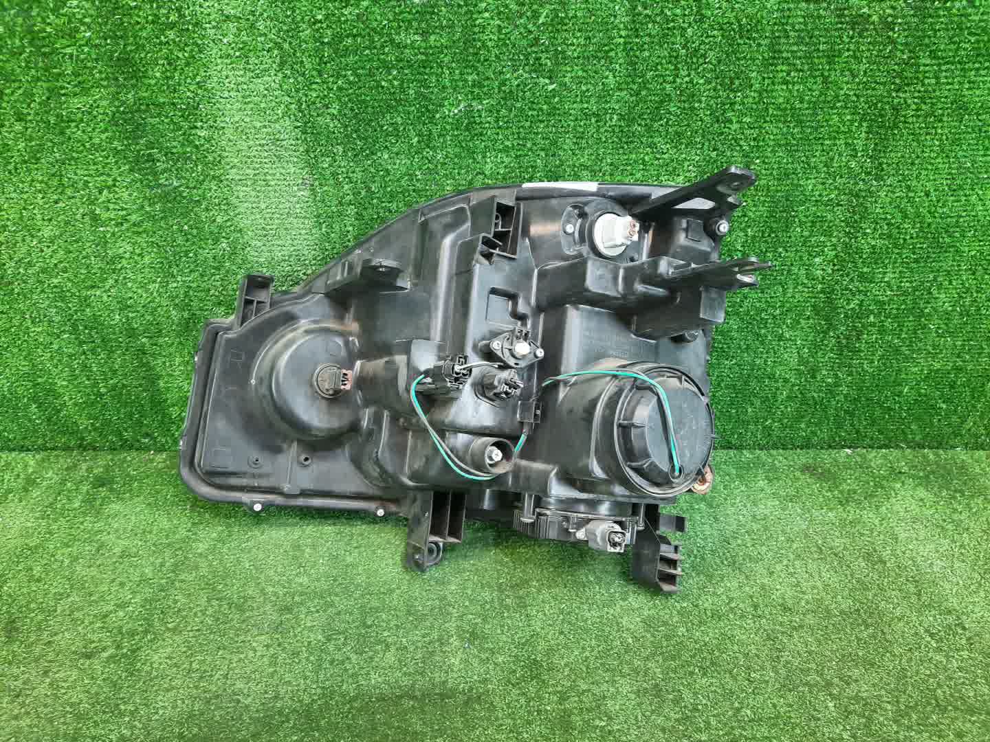 Фара правая передняя NISSAN X-TRAIL T31, NT31, DNT31, TNT31 2 ракурс
